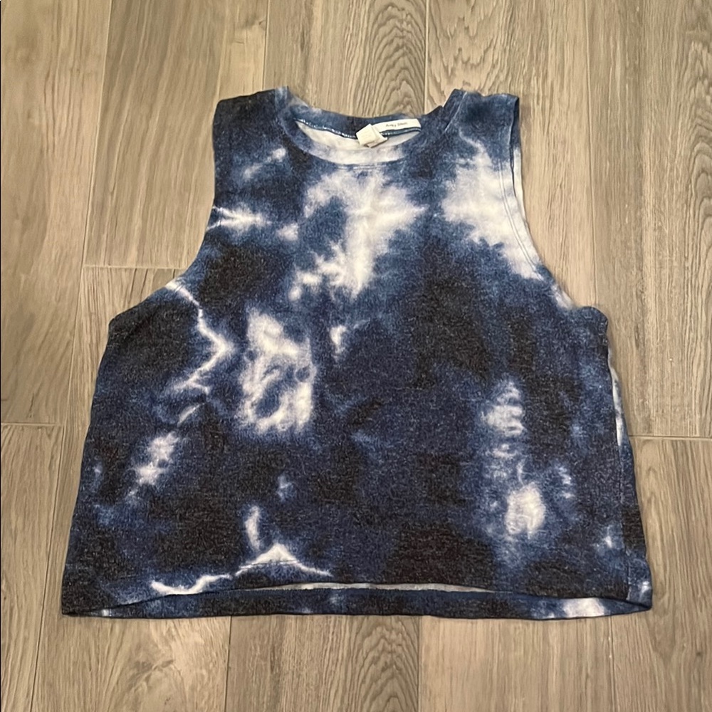 Fornia Women’s Blue and White Tie-Dye Tank Top Size: XS